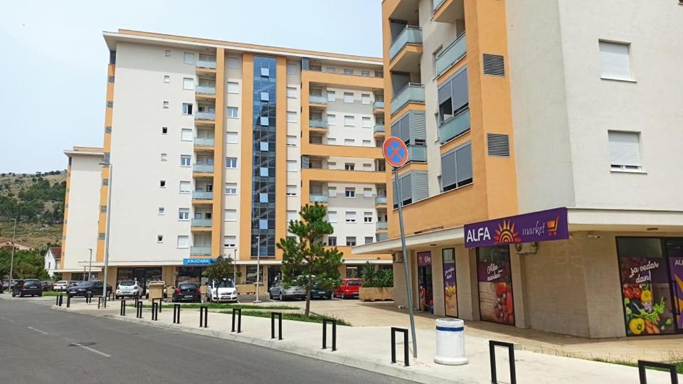 Abv Apartments Podgoriţa Exterior foto